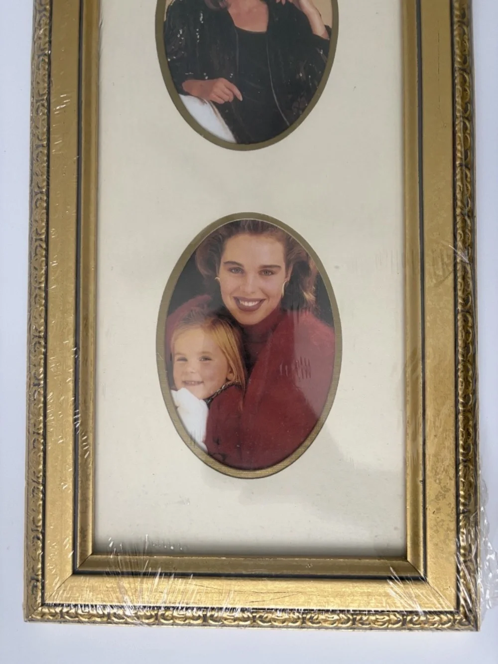 NEW Vintage Style Double Oval Gold Tone Photo Frame | 16